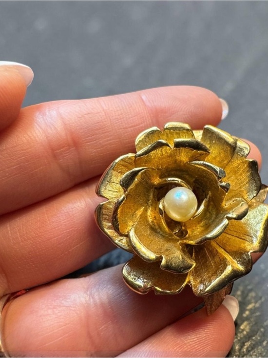 boucher Jewelry - Signed Vintage Gold Pearl Floral  Brooch Designer Broucher